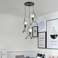 Suspension Lumineuse en Forme de Poupée - Apportez de la Joie à Votre Intérieur