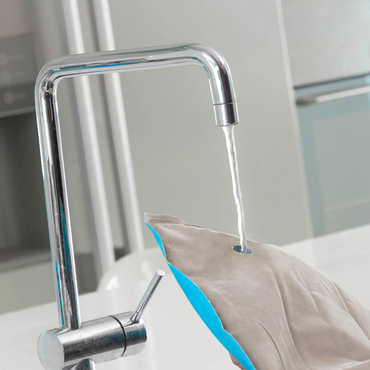 Coussin rafraîchissant ergonomique à eau